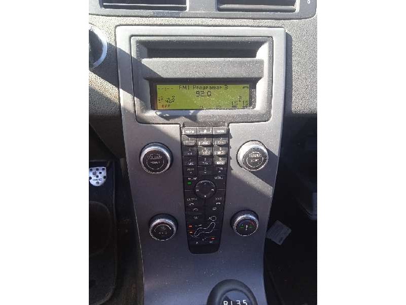 volvo v50 familiar del año 2011