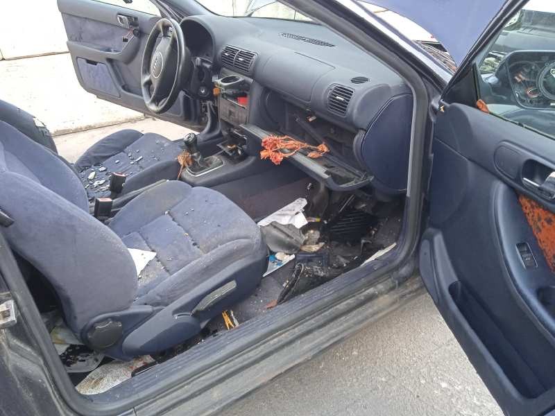 audi a3 (8l) del año 2001