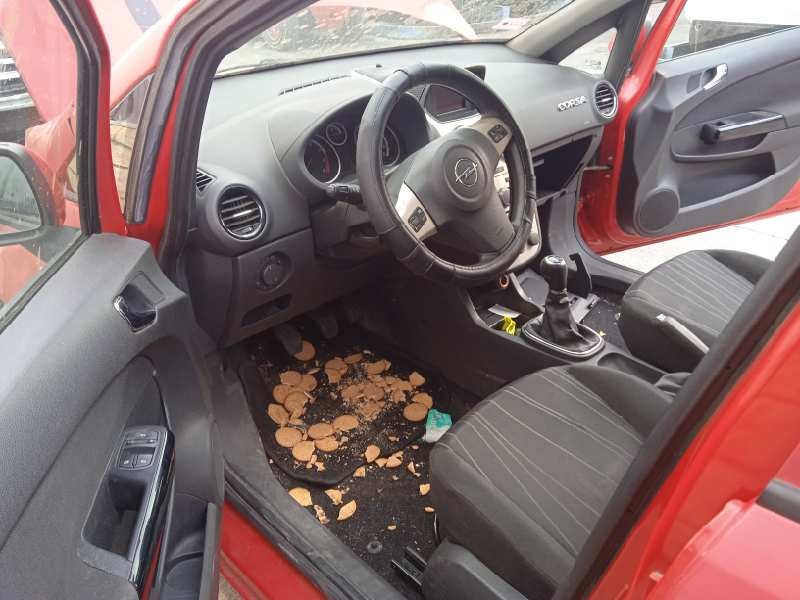 opel corsa d del año 2007