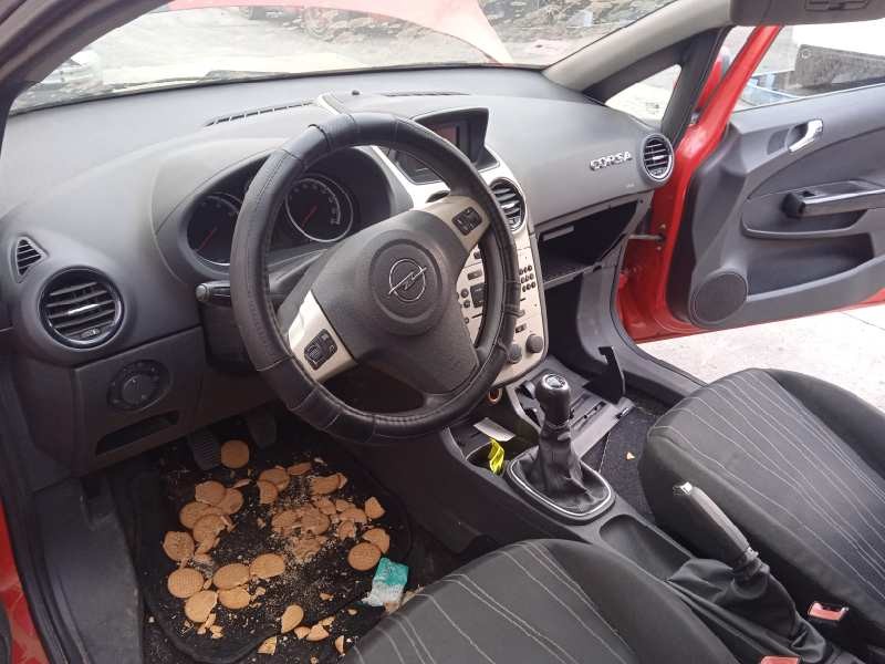 opel corsa d del año 2007