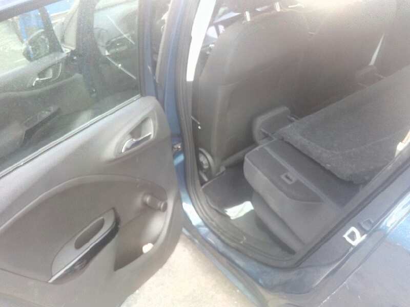 opel corsa e del año 2017