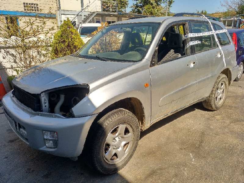 toyota rav 4 (a2) del año 2002