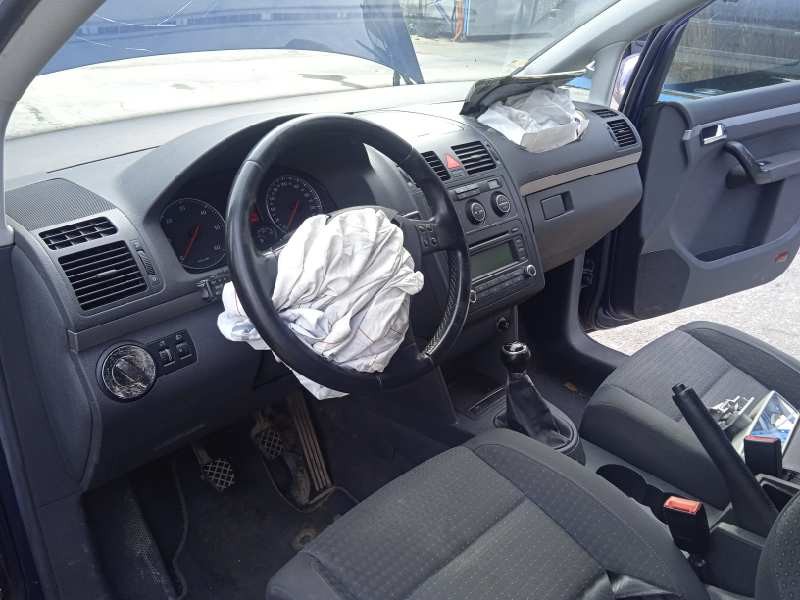 volkswagen touran (1t1) del año 2005