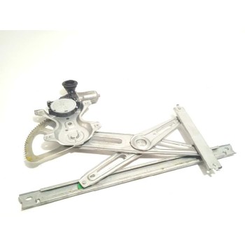 ELEVALUNAS DELANTERO DERECHO 857100D100 