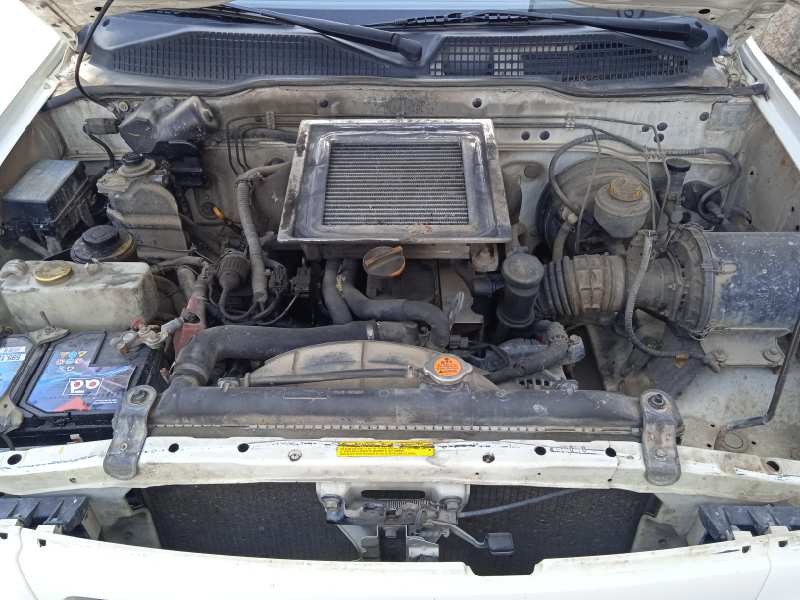 nissan terrano/terrano.ii (r20) del año 1999