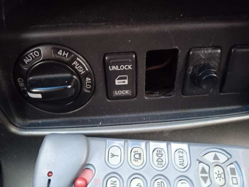 nissan pathfinder (r51) del año 2008