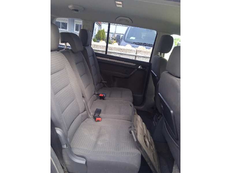 volkswagen touran (1t1) del año 2005