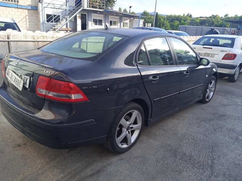 saab 9-3 berlina del año 2005