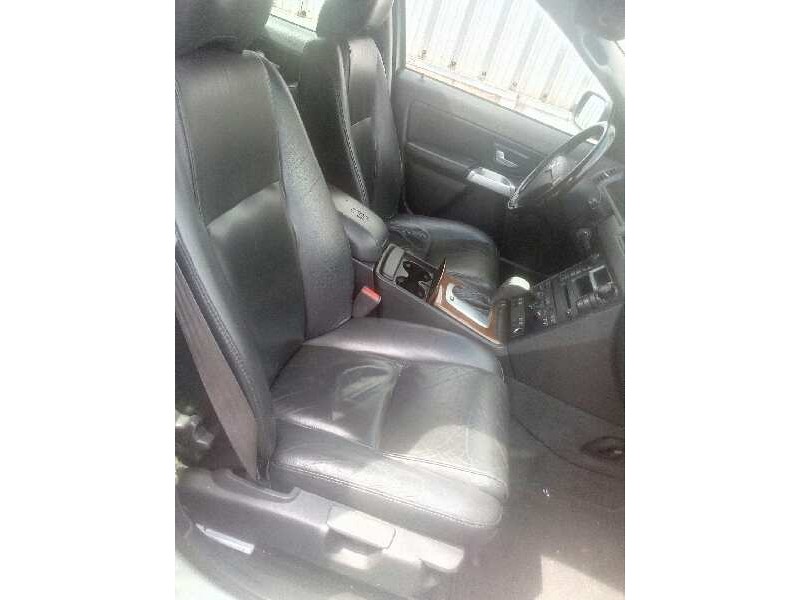 volvo xc90 del año 2003