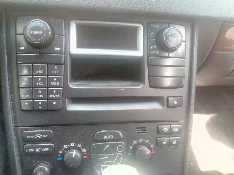 volvo xc90 del año 2003