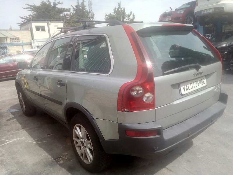 volvo xc90 del año 2003