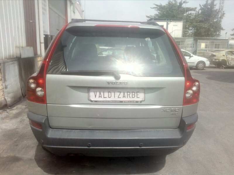 volvo xc90 del año 2003