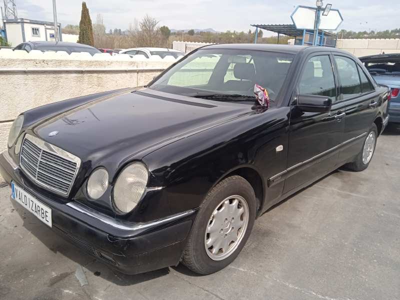 mercedes-benz clase e (w210) berlina diesel del año 1998