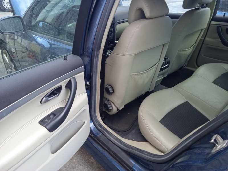 saab 9-3 berlina del año 2006