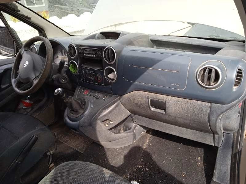 peugeot partner kombi del año 2010