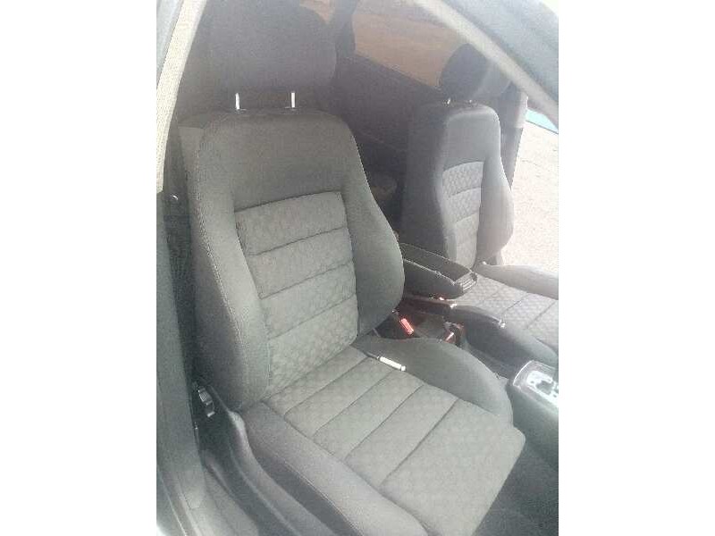 audi a6 berlina (4b2) del año 2002