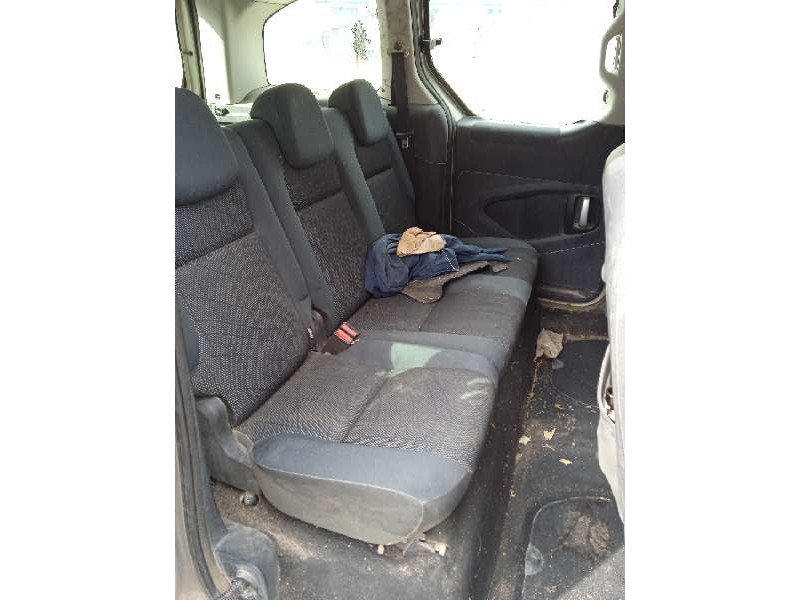 peugeot partner kombi del año 2010