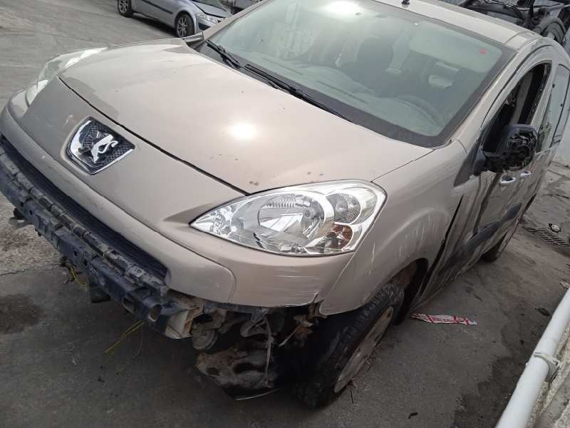 peugeot partner kombi del año 2010