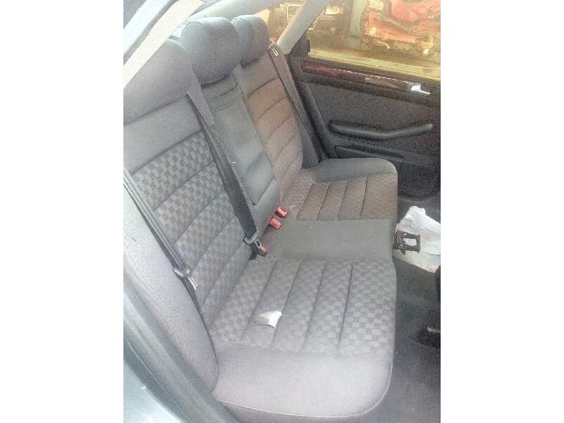 audi a6 berlina (4b2) del año 2002