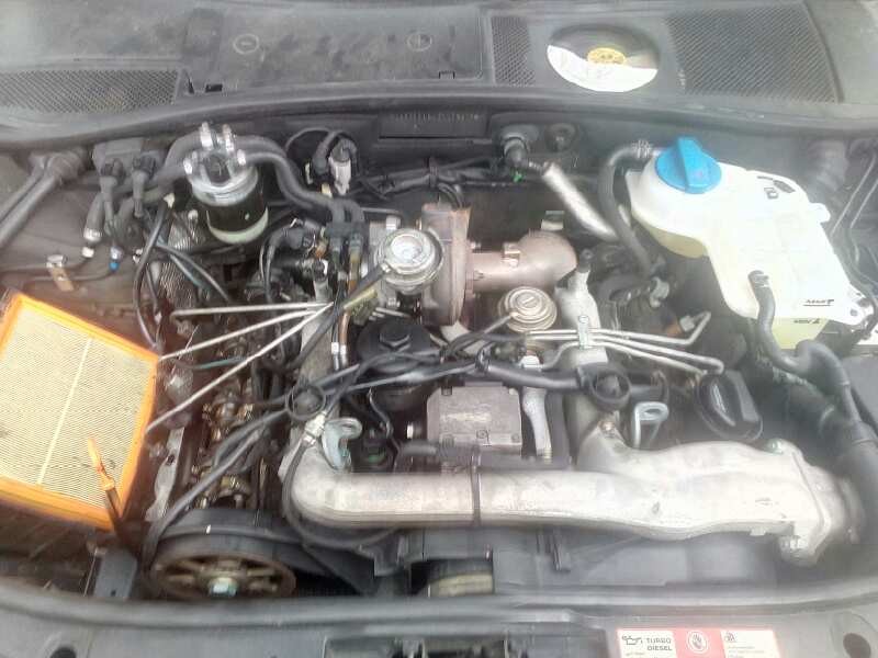 audi a6 berlina (4b2) del año 2002