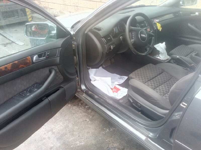audi a6 berlina (4b2) del año 2002