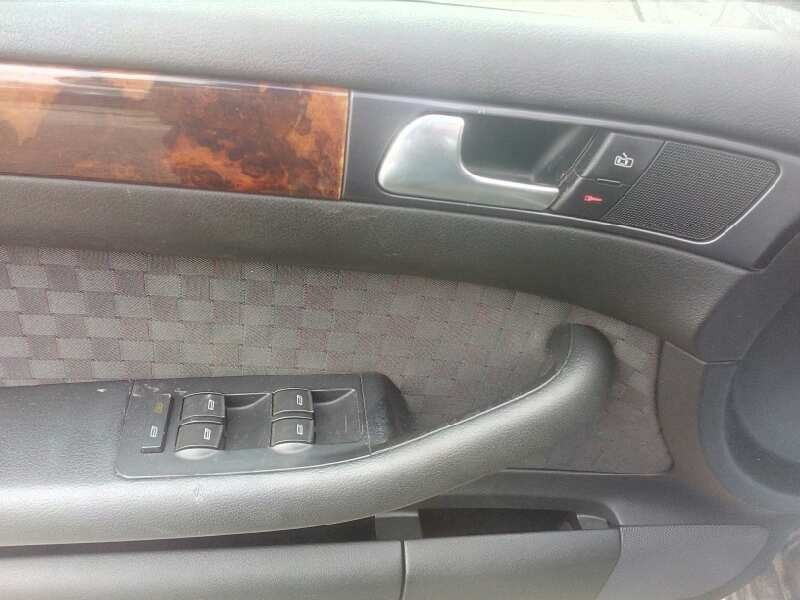 audi a6 berlina (4b2) del año 2002