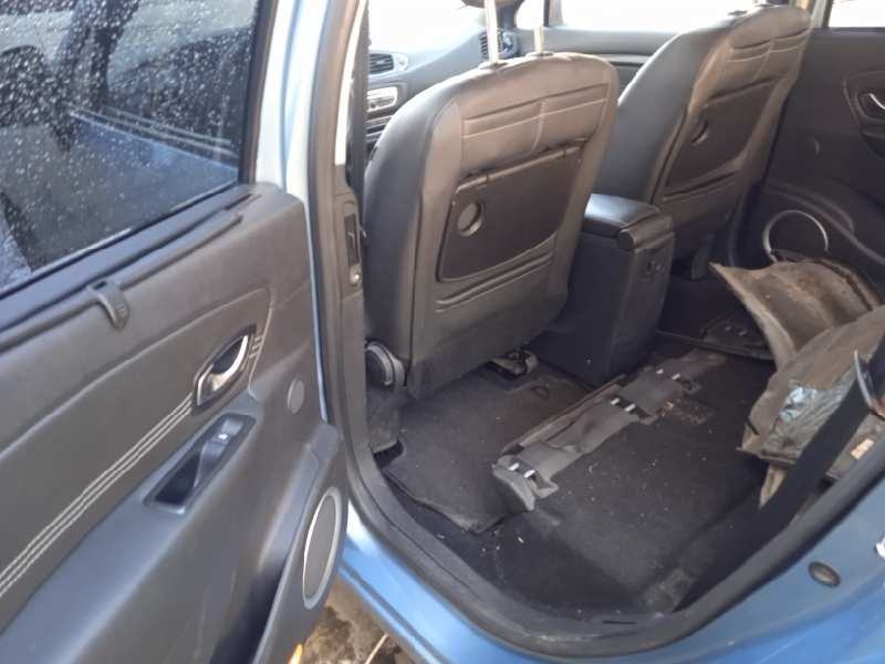 renault scenic iii del año 2011