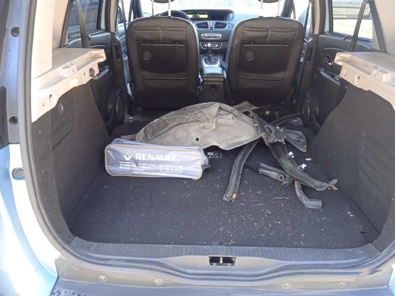 renault scenic iii del año 2011