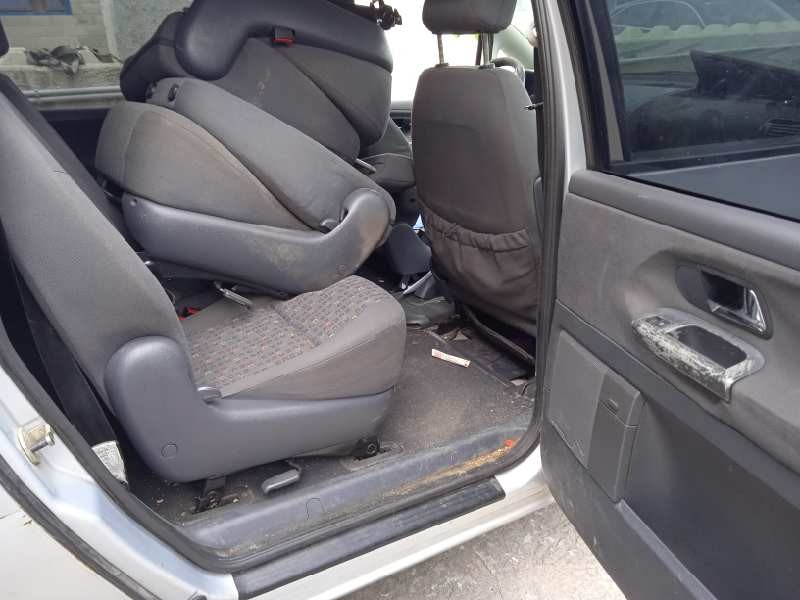 volkswagen sharan (7m6/7m9) del año 2002