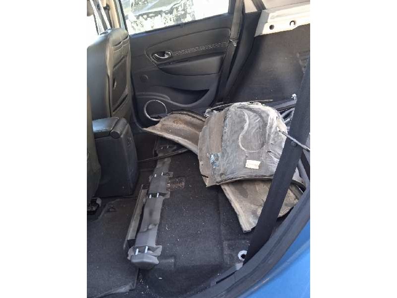 renault scenic iii del año 2011