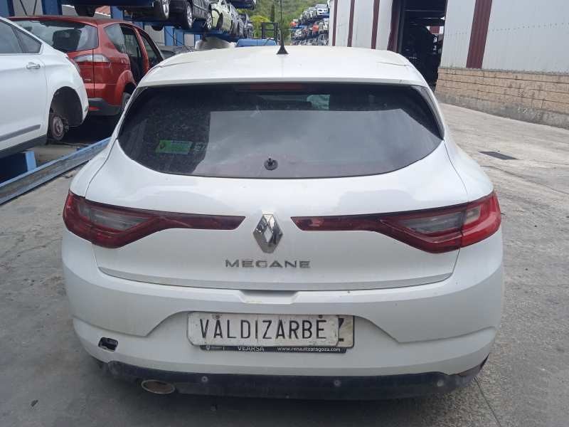 renault megane iv berlina 5p del año 2018
