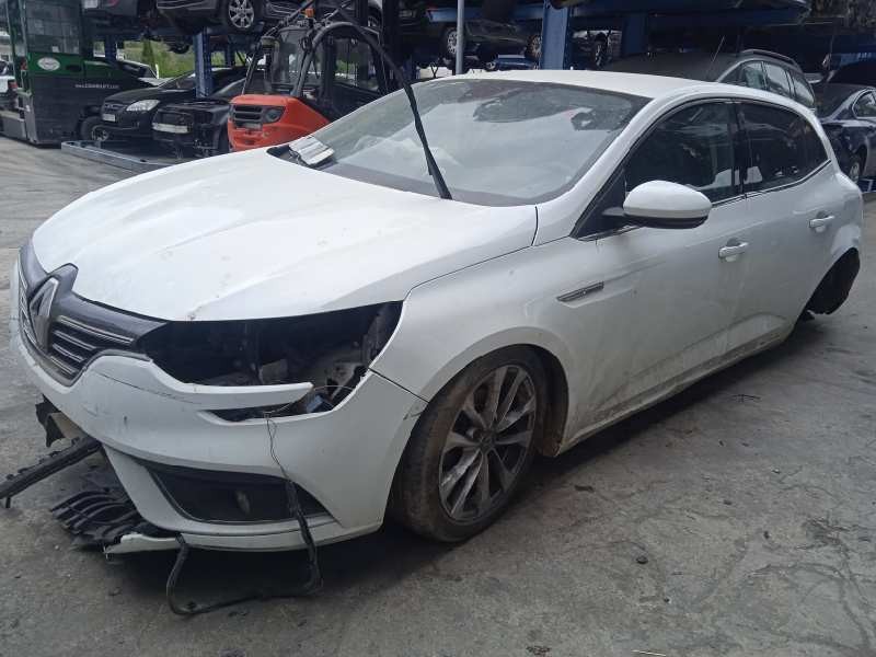 renault megane iv berlina 5p del año 2018