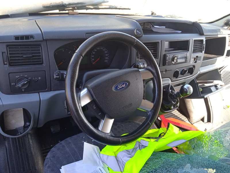 ford transit caja cerrada ´06 del año 2007