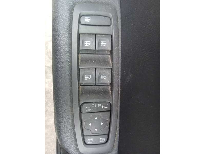 renault megane iv berlina 5p del año 2018