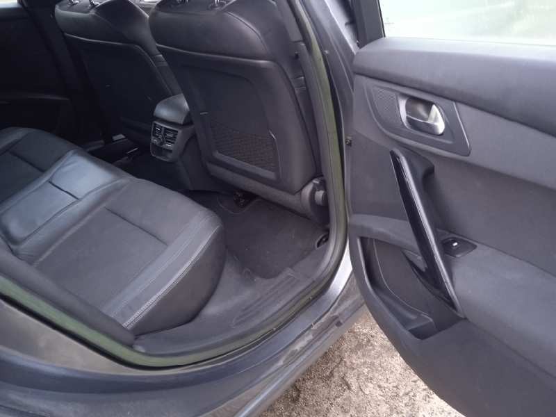 peugeot 508 del año 2012