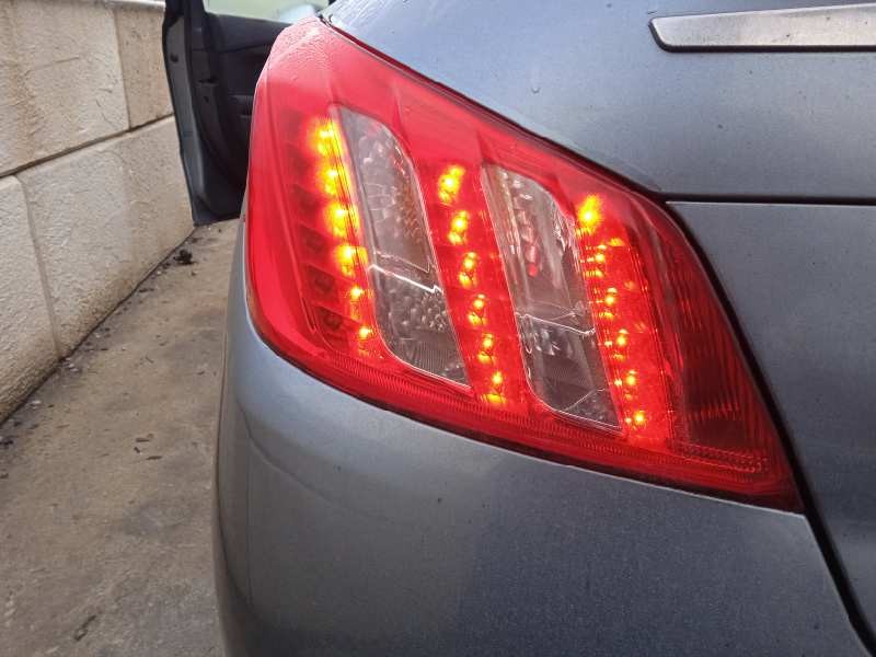 peugeot 508 del año 2012