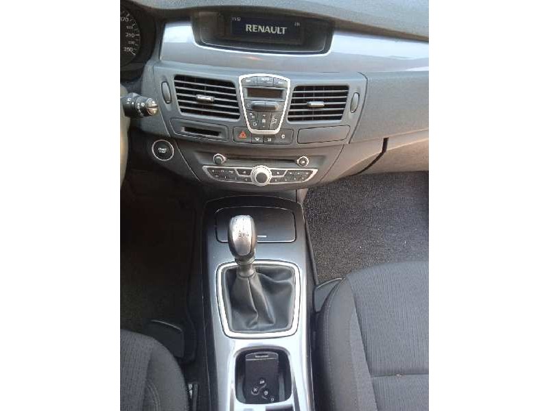 renault laguna iii del año 2010