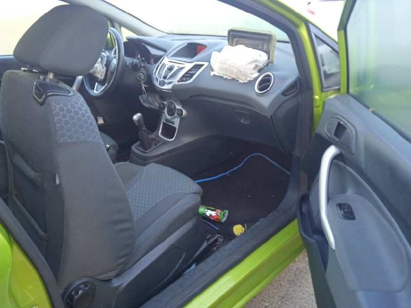 ford fiesta (cb1) del año 2008