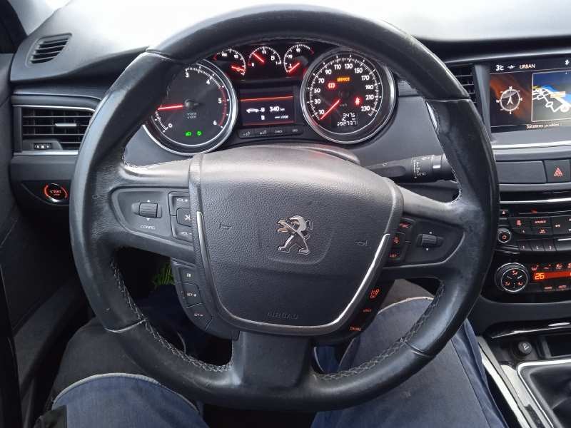 peugeot 508 del año 2012