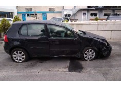 volkswagen golf v berlina (1k1) del año 2005 2