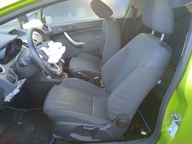 ford fiesta (cb1) del año 2008