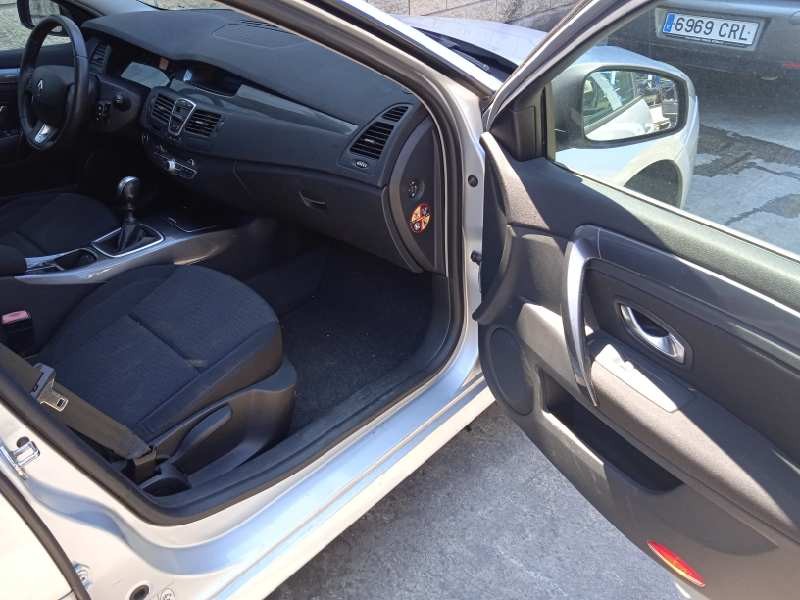 renault laguna iii del año 2010