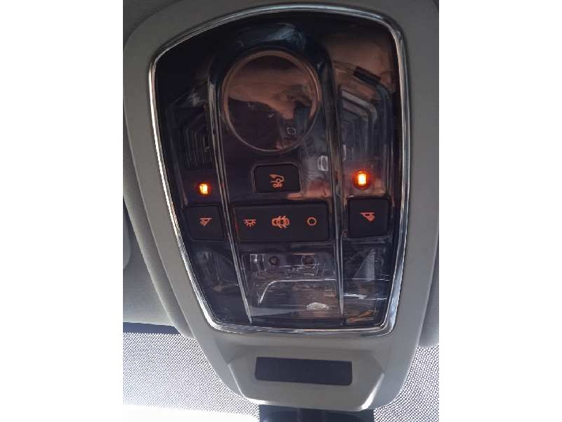 peugeot 508 del año 2012