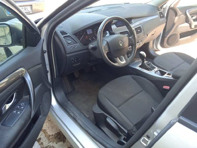 renault laguna iii del año 2010