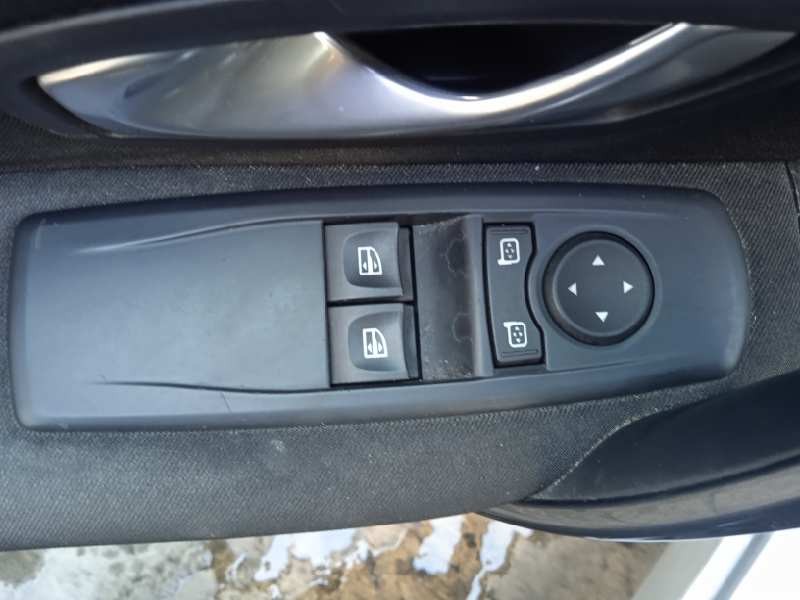 renault laguna iii del año 2010