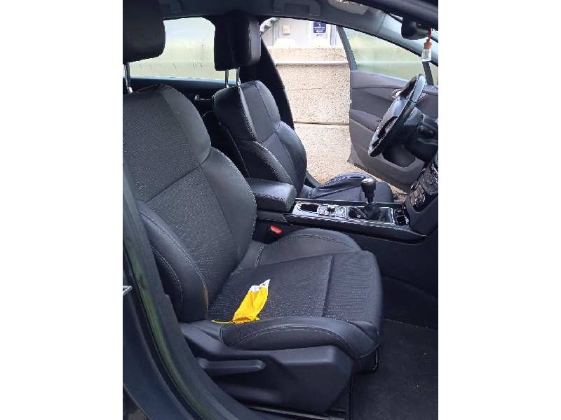 peugeot 508 del año 2012