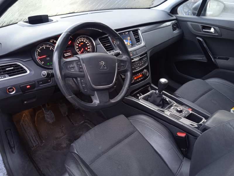 peugeot 508 del año 2012