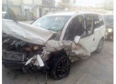 VOLKSWAGEN TOURAN (1T2)