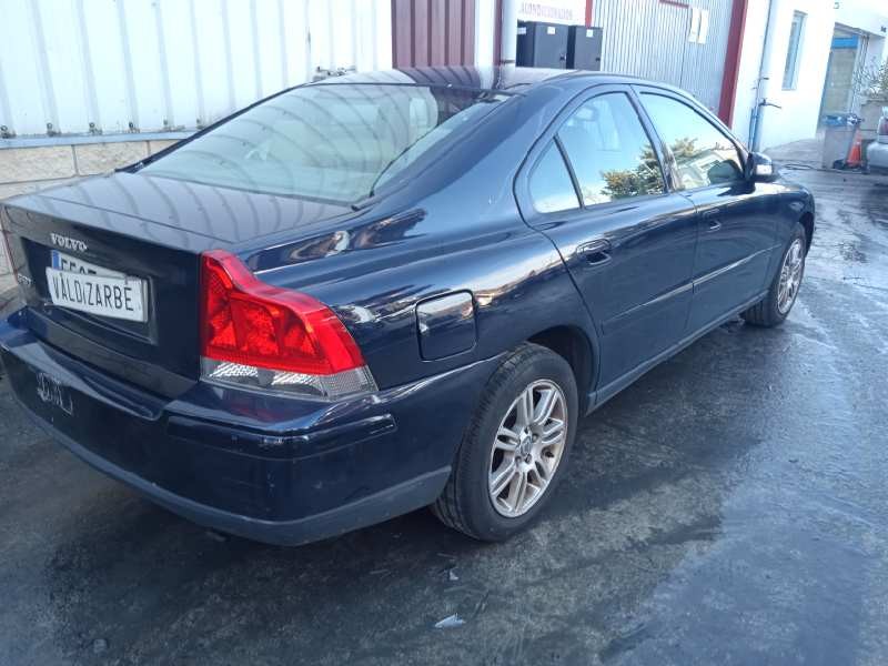 volvo s60 berlina del año 2008