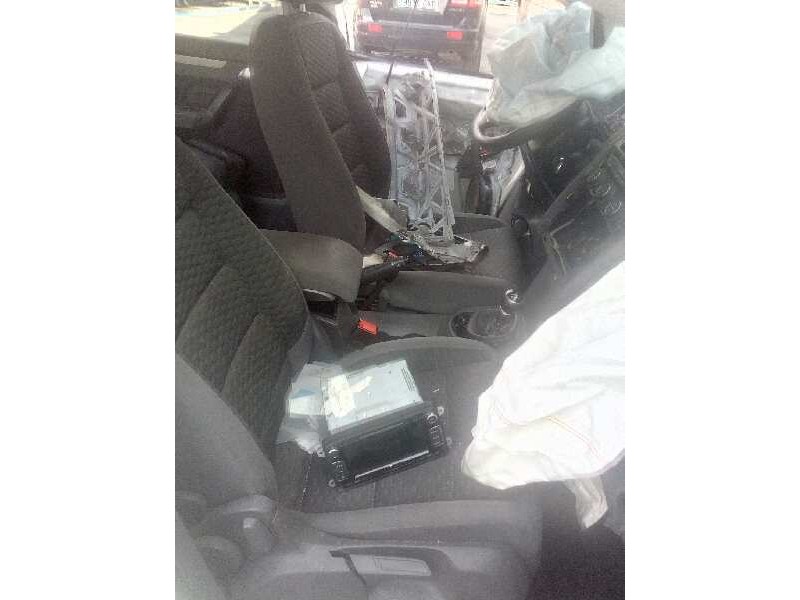 volkswagen touran (1t2) del año 2010